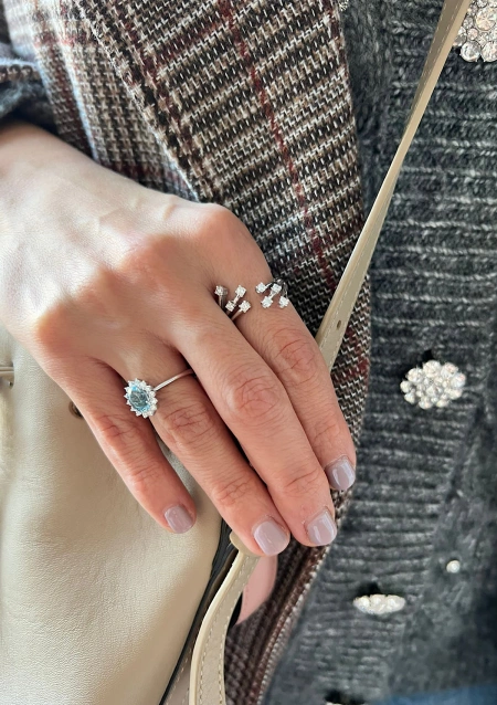 PERSEIDAS 18K gold with brilliant cut diamonds vintage ring.