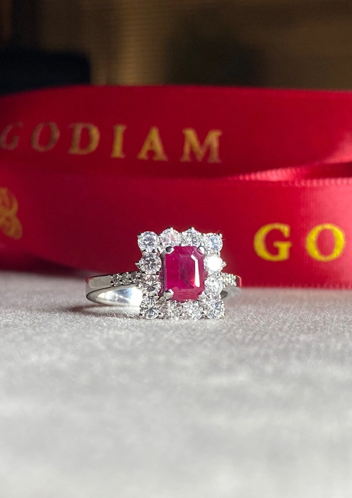 BUGANVILLA 18K white gold diamonds and ruby rosette ring.