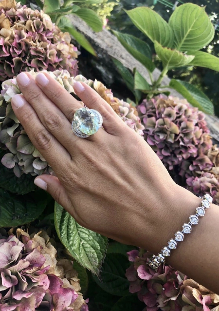POMERANIA 18K white gold diamonds and green amethyst ring.