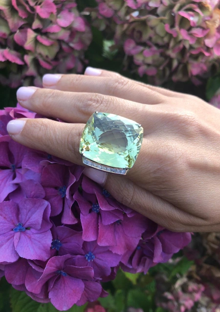 Anillo maxi KATERINA en oro blanco de 18K con diamantes y cuarzo limón|Anillos con Otras Gemas Naturales|Godiam Alta Joyería