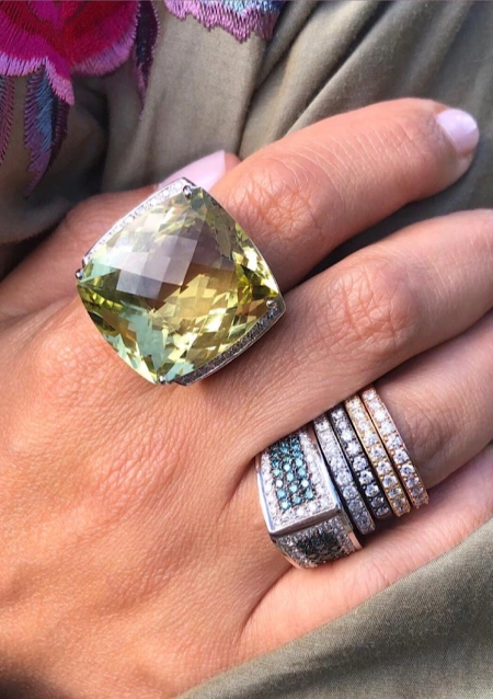 Anillo maxi KATERINA en oro blanco de 18K con diamantes y cuarzo limón|Anillos con Otras Gemas Naturales|Godiam Alta Joyería