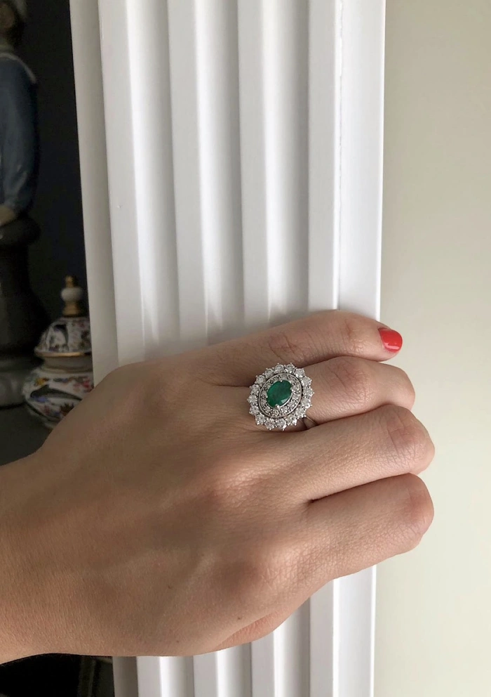 ELIZABETH 18K white gold with diamonds and emerald ring.