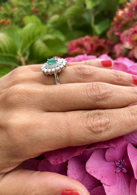 ELIZABETH 18K white gold with diamonds and emerald ring.