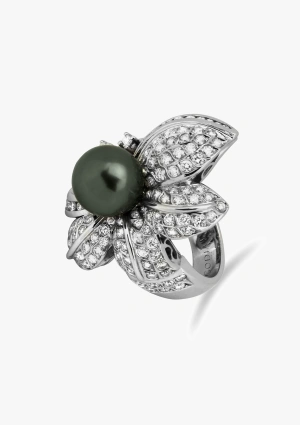 SOFÍA 18K white gold with brilliant cut pave diamonds and spherical tahitian pearl
