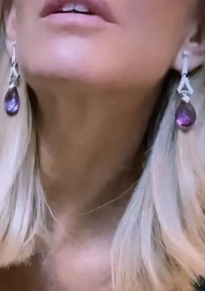 Pendientes largos EIFFEL en oro blanco 18K con diamantes y amatistas|Pendientes de Diamantes|Godiam Alta Joyería