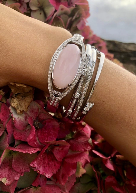 Pulsera DONOSTIA en oro blanco de 18K con diamantes y ópalo rosa