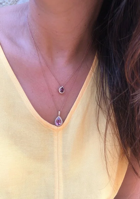 Pingente MORAIRA em ouro branco 18K com diamantes e rubi