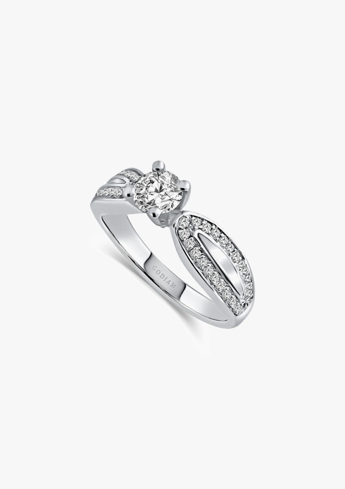 Anillo COMPOSTELA en oro blanco de 18 quilates con diamantes