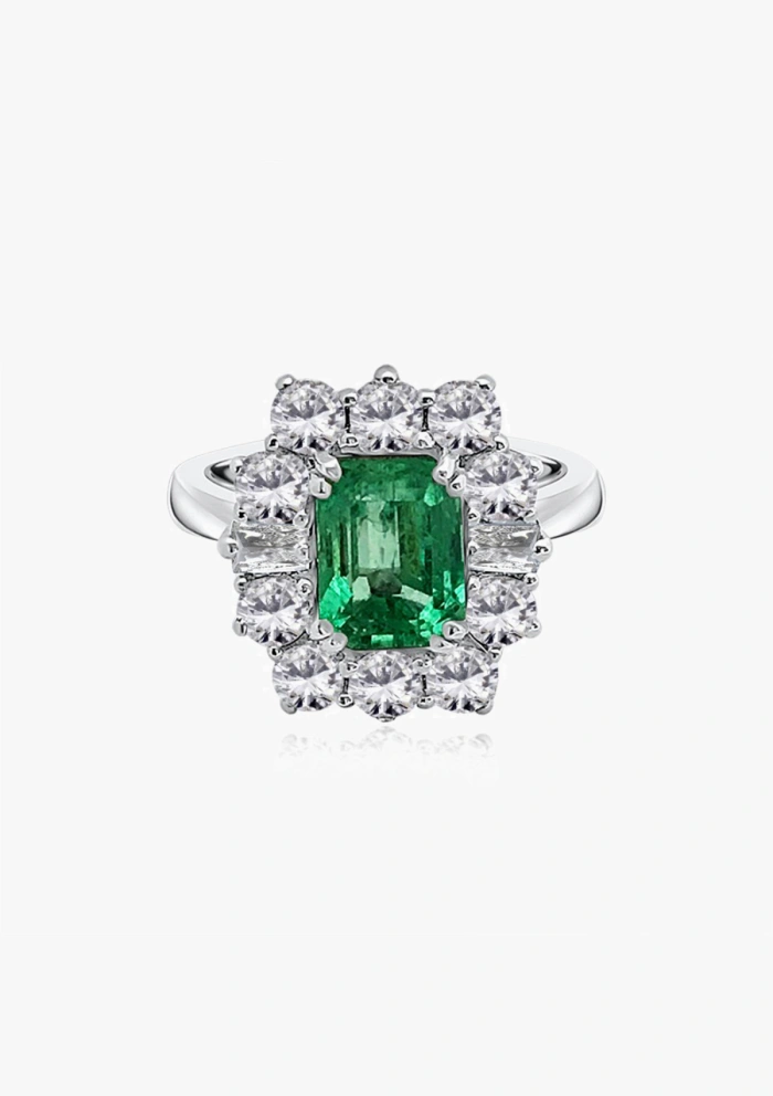 ESPERANZA 18K white gold with diamonds and emerald ring.