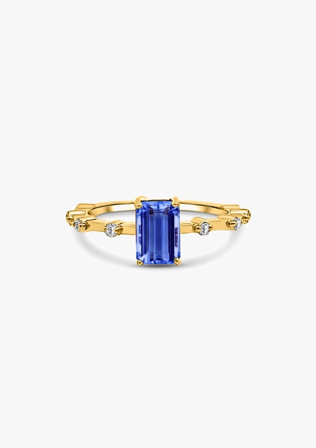 MIRANDA 18K yellow gold with diamonds and tanzanite ring.