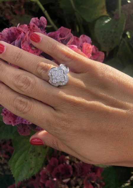 Anillo Vintage BARCELONA en oro blanco de 18 quilates con diamantes