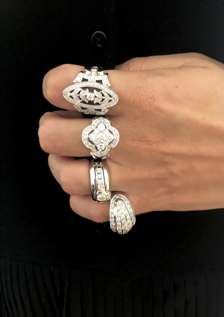 Anillo Vintage BARCELONA en oro blanco de 18 quilates con diamantes