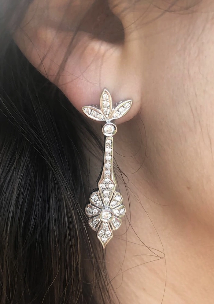 Boucles d'oreilles vintage SPEARS en or 18K et diamants