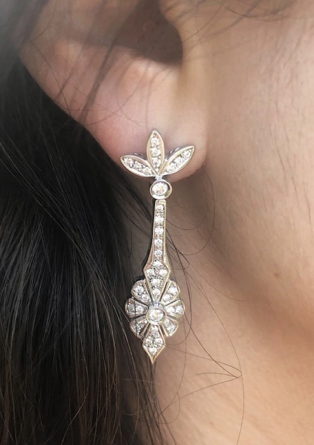 Boucles d'oreilles vintage SPEARS en or 18K et diamants