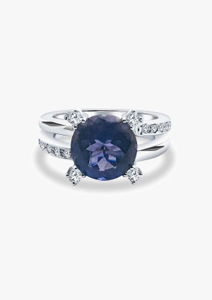 Anillo SILVIA en oro blanco de 18 quilates con diamantes e iolita