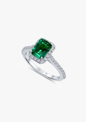 ALTEA 18K gold with brilliant cut diamonds crowned by an octagonal cut colombian emerald halo ring 2