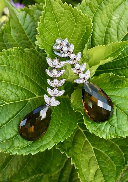 Pendientes MARBELLA en oro blanco 18K con diamantes y cuarzos whisky