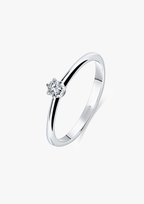 Bague solitaire ORLY en or 18K et diamant taille brillant.