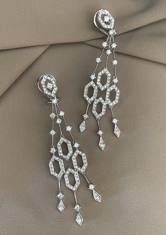 Pendientes BIG LIFE en oro blanco 18K y diamantes
