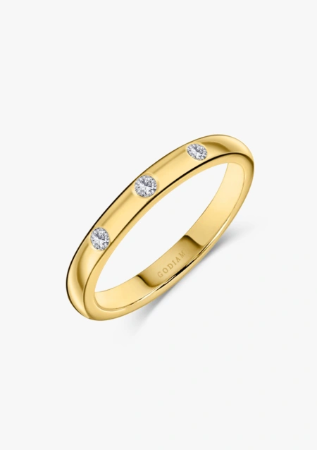 Bague Alliance TRINITY en or jaune 18 carats avec trois diamants taille brillant