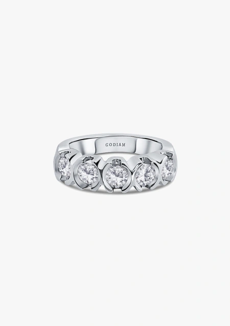 Media Alianza CLARA en oro blanco de 18K con diamantes talla brillante