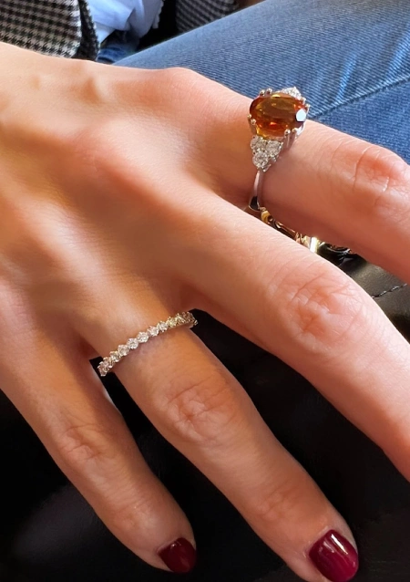 Anillo GALILEA en oro blanco de 18K con diamantes y topacio naranja