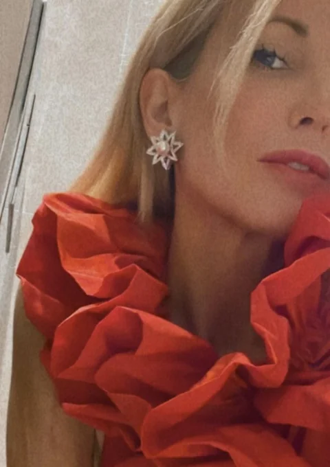 Brincos BIG STAR em ouro branco 18K com diamantes e pérolas.