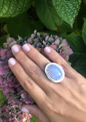 GRACE 18K white gold with brilliant cut diamonds and oval cut cabochon chalcedony maxi ring 2