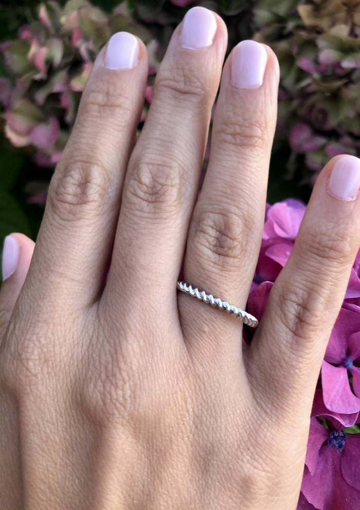 Alliance RULO en or blanc 18 carats