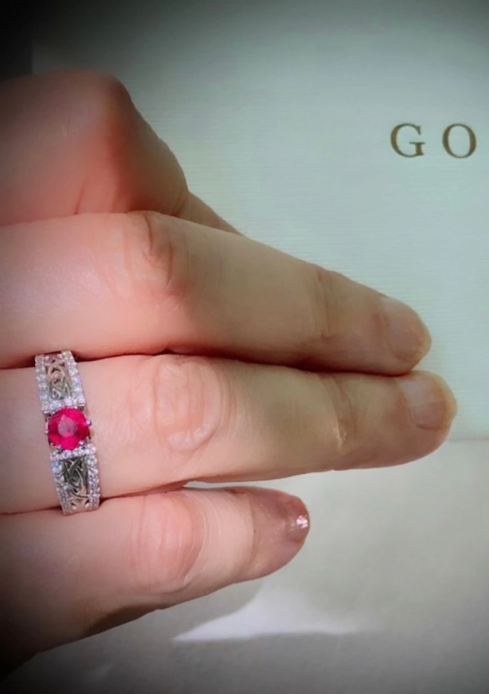 NURIA 18K white gold with diamonds and ruby ring.