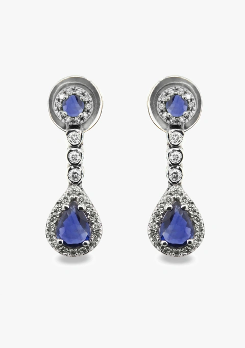 Boucles d'oreilles semi-longues PENÉLOPE or blanc 18K diamants et saphirs bleus