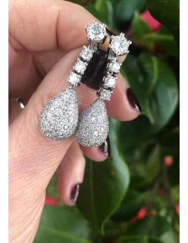 ALHAMBRA 18K white gold with diamonds convertible earrings.