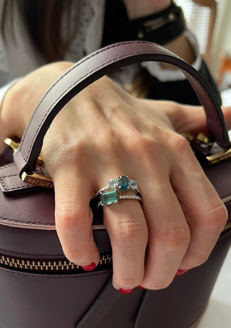 SONREIRAS 18K white gold diamonds and blue tourmaline ring.