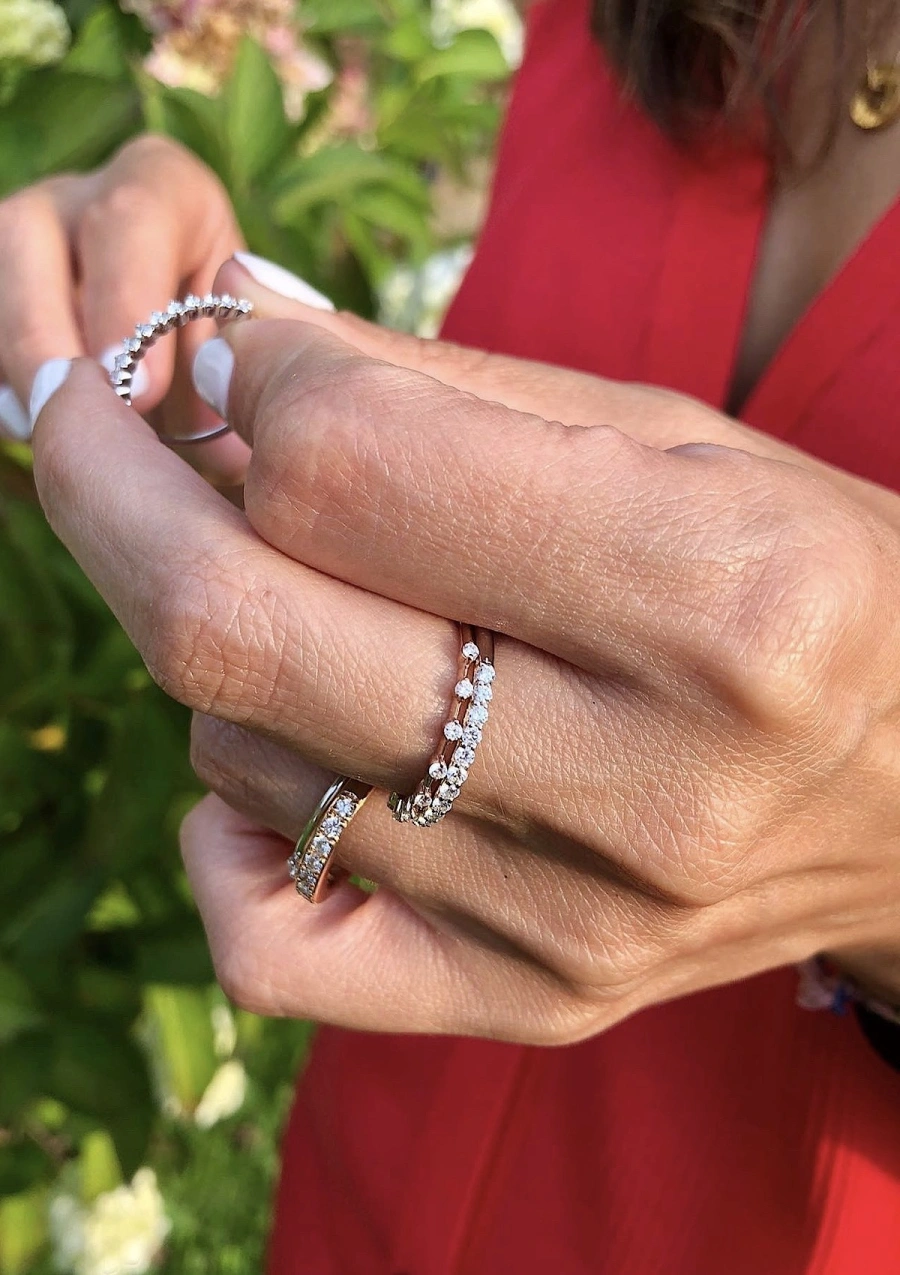 Anillo media alianza CONSTELLATION en oro rosa de 18K y diamantes|Anillos de Diamantes|Godiam Alta Joyería