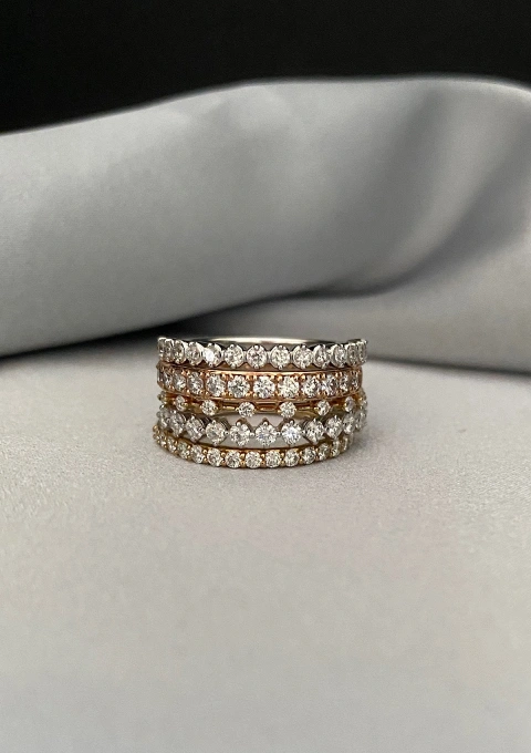 Anillo media alianza CONSTELLATION en oro rosa de 18K y diamantes|Anillos de Diamantes|Godiam Alta Joyería
