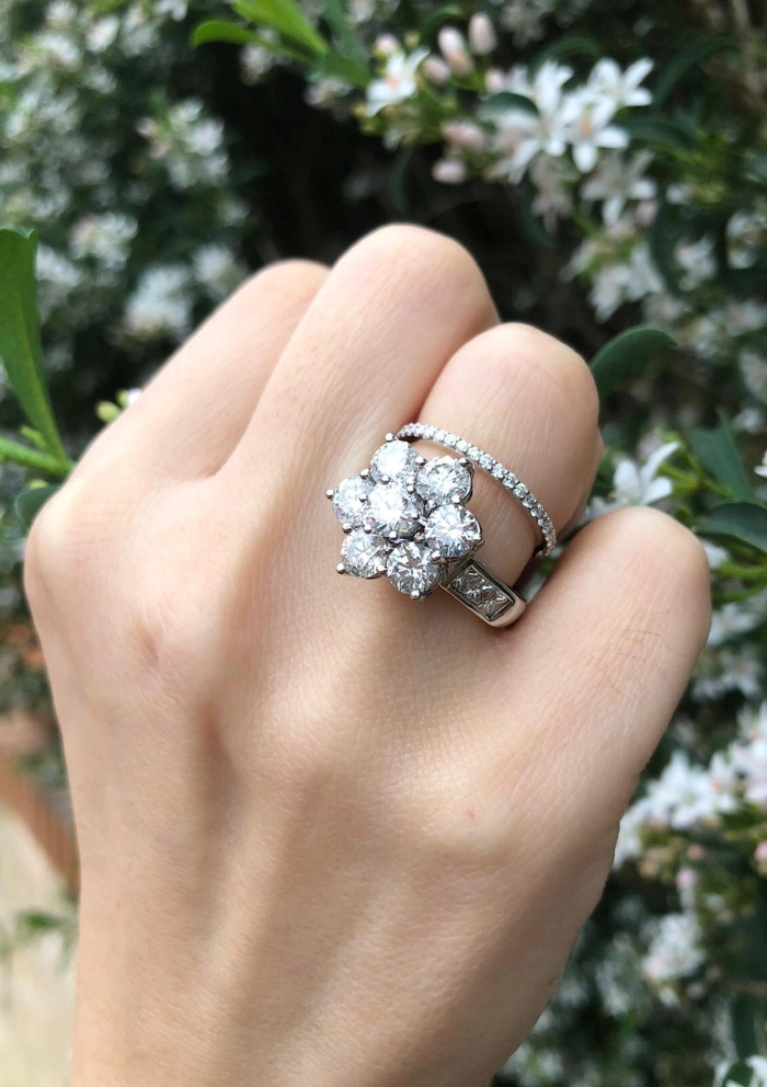 Alianza entera ETERNITY 1.35 en oro de 18 quilates con diamantes