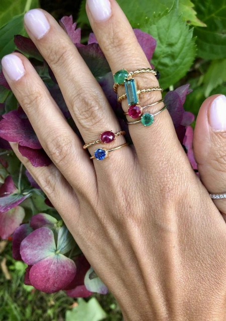 MERY 18K yellow gold with green indigolite tourmaline ring.