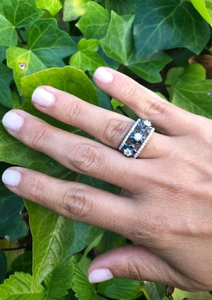 GENEVA 18K white gold black & white diamonds ring 2