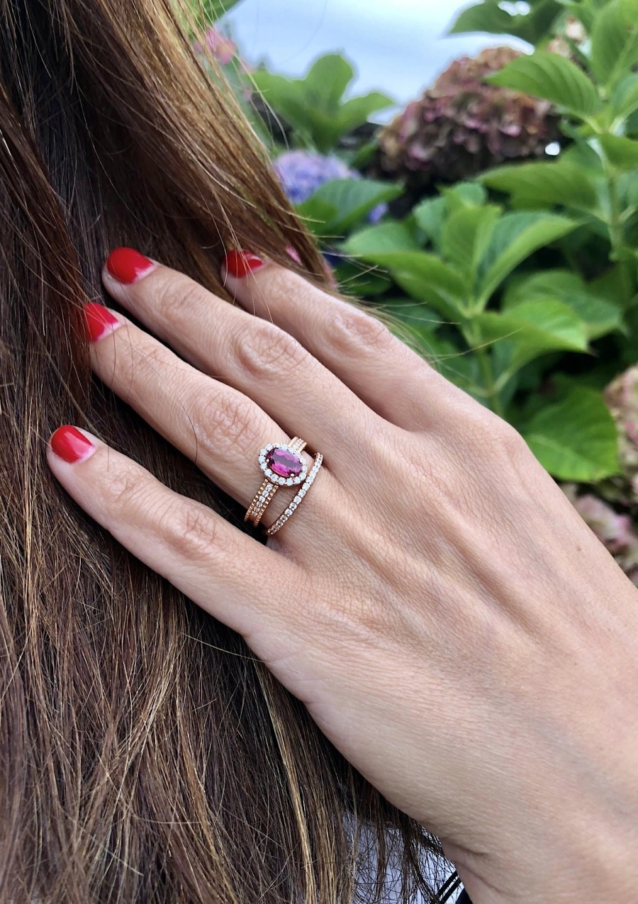 Bague PATRICIA or rose 18K diamants et tourmaline rubellite.