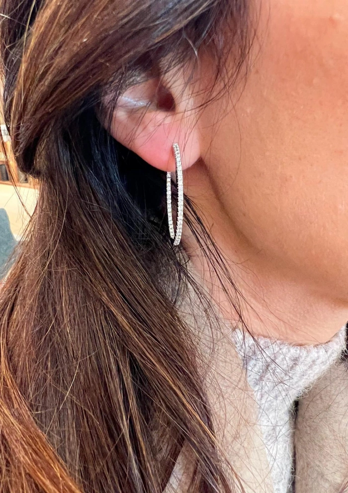 Pendientes BIG OVAL HOOPS en oro de 18K y diamantes|Luxury By GODIAM|Godiam Alta Joyería