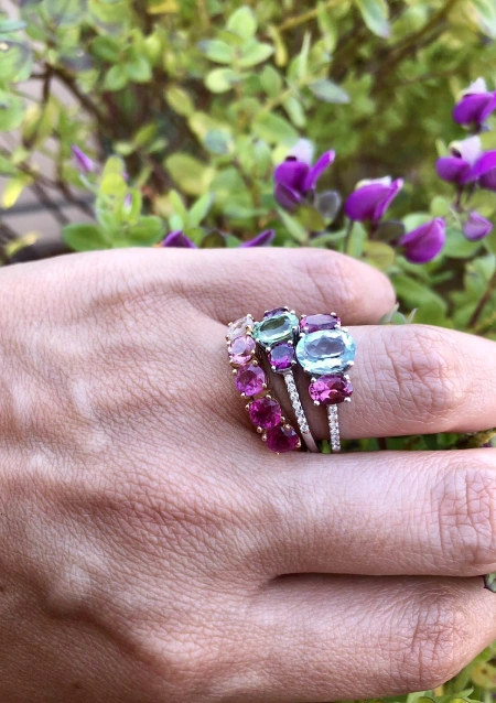 Bague PINK DEGRADÊ or rose 18K tourmalines roses et saphir.