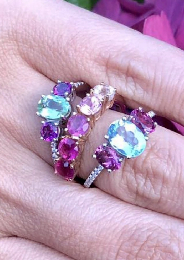 Bague PINK DEGRADÊ or rose 18K tourmalines roses et saphir.