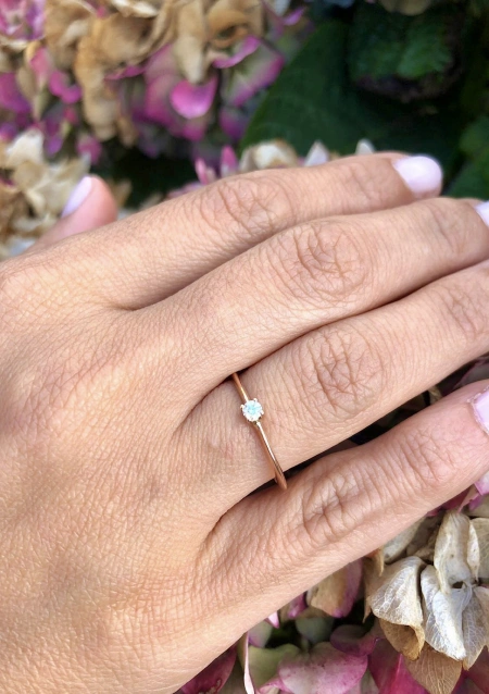 Anillo solitario SUNFLOWER en oro rosa de 18K y diamante|Anillos de Compromiso|Godiam Alta Joyería