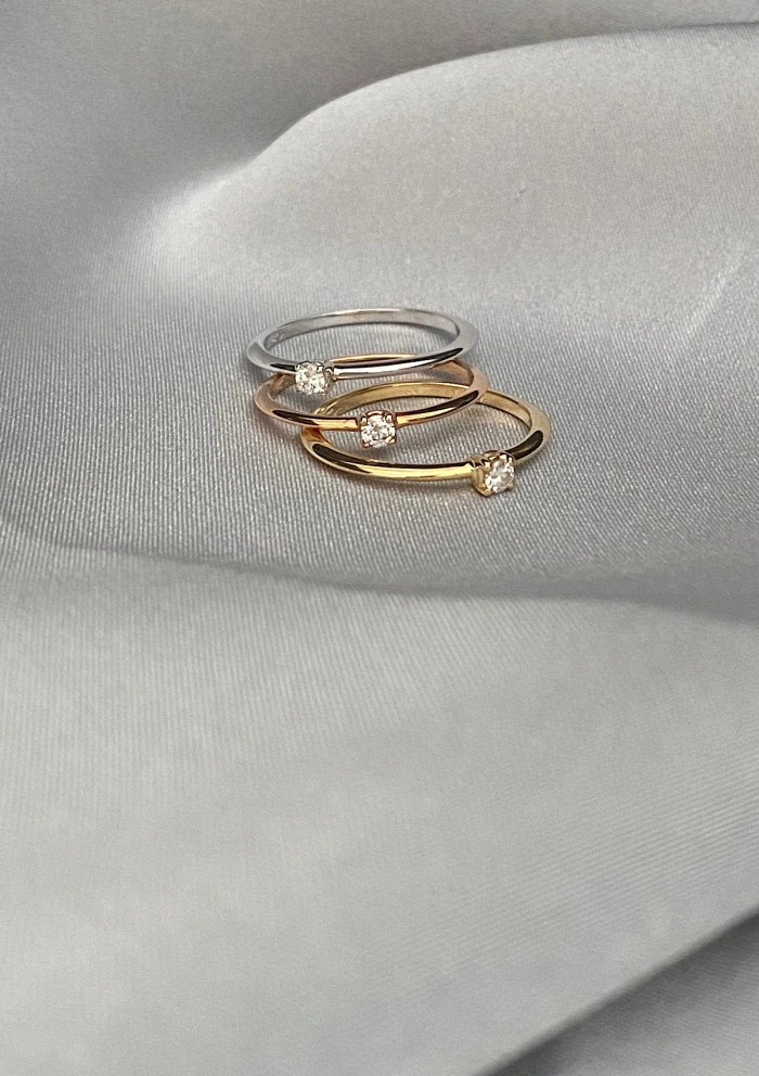 Anillo solitario SUNFLOWER en oro rosa de 18K y diamante|Anillos de Compromiso|Godiam Alta Joyería