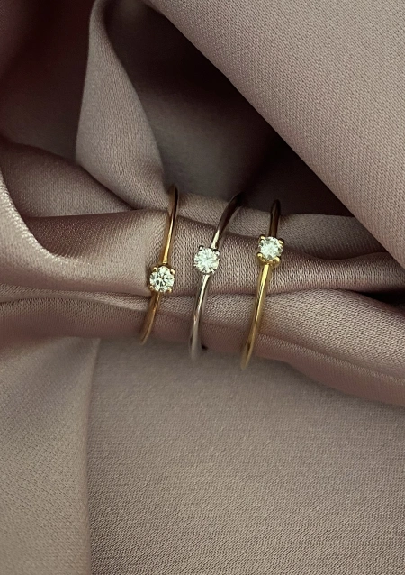 Anillo solitario SUNFLOWER en oro rosa de 18K y diamante|Anillos de Compromiso|Godiam Alta Joyería