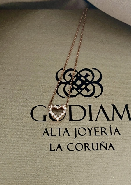 Colgante COEUR en oro de 18K y diamantes|Colgantes|Godiam Alta Joyería