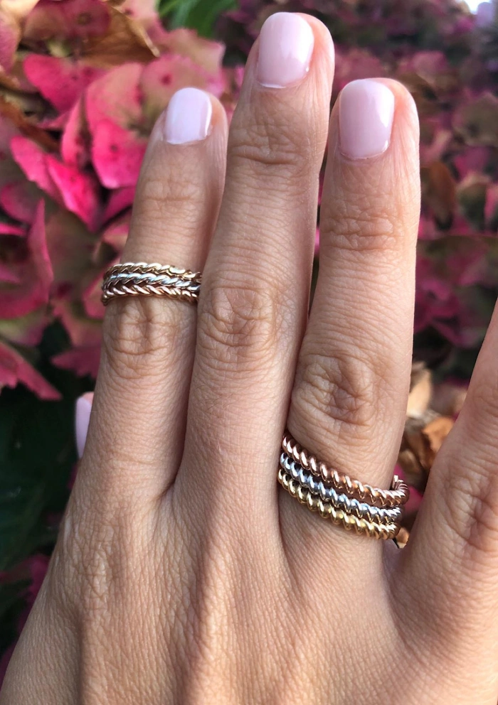 Alianza TRENZA en oro amarillo de 18 quilates|Alianzas de Boda|Godiam Alta Joyería