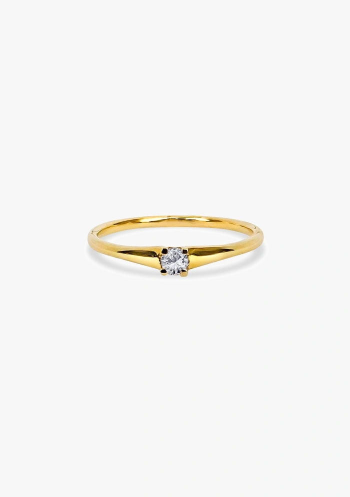 Anillo solitario LUGANO en oro amarillo 18K y diamante|Anillos de Diamantes|Godiam Alta Joyería