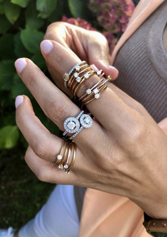 Anillo solitario LUGANO en oro amarillo 18K y diamante|Anillos de Diamantes|Godiam Alta Joyería