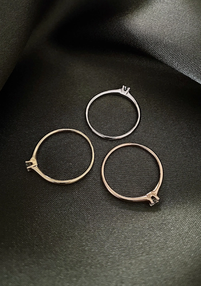 Anillo solitario LUGANO en oro rosa de 18K y diamante|Anillos de Diamantes|Godiam Alta Joyería